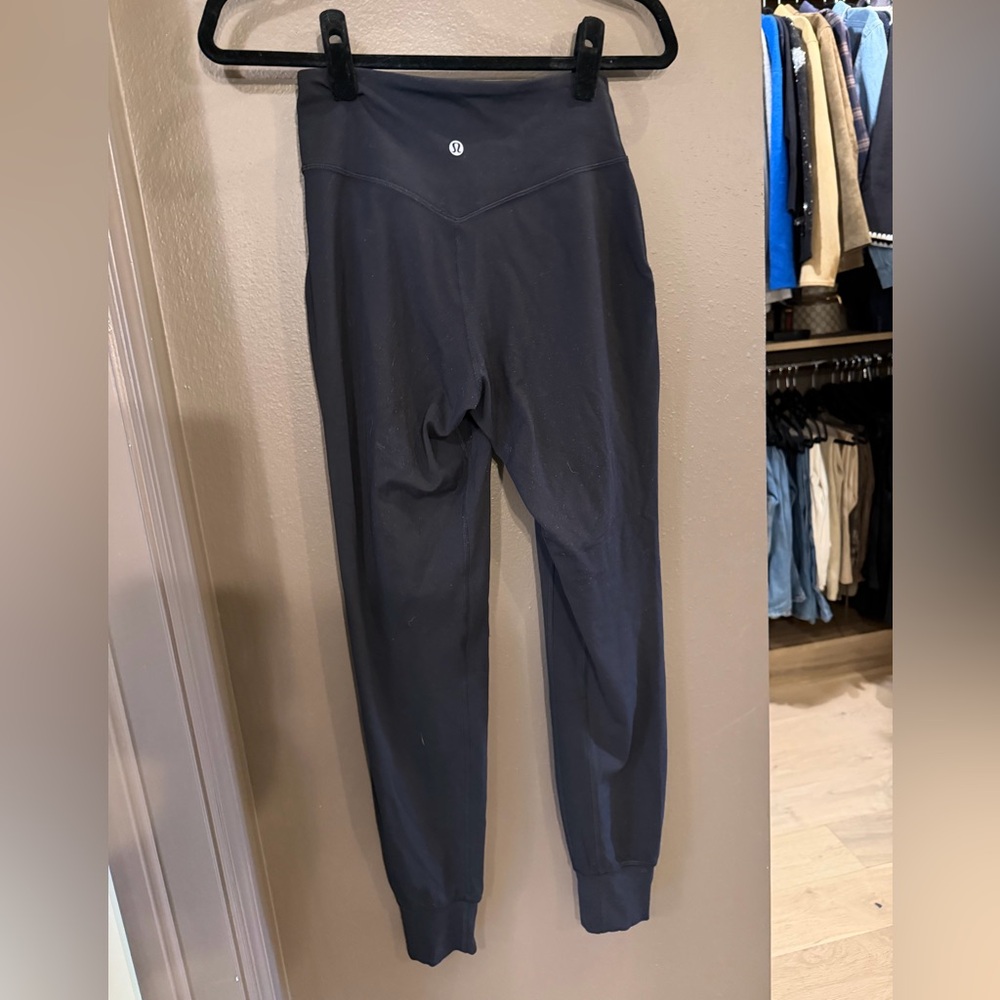 Lululemon Align High-Rise Jogger *Full Length - Picture 2 of 3